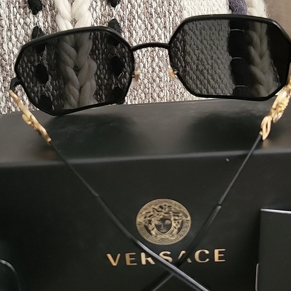 Versace Ve2248 55mm Hexagonal Sunglasses, Medusa Temple Hardware,  Matte Blk - Picture 4 of 13
